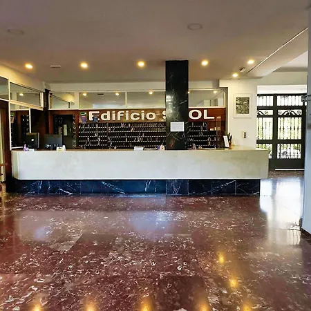 Skol 439 Spacious And Refurbished With Sea Views 아파트 *