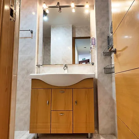 Skol 439 Spacious And Refurbished With Sea Views