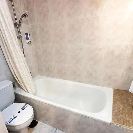 Skol 439 Spacious And Refurbished With Sea Views