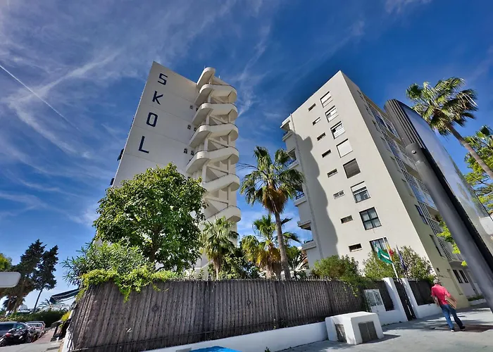 아파트 Skol 439 Spacious And Refurbished With Sea Views 마르베야