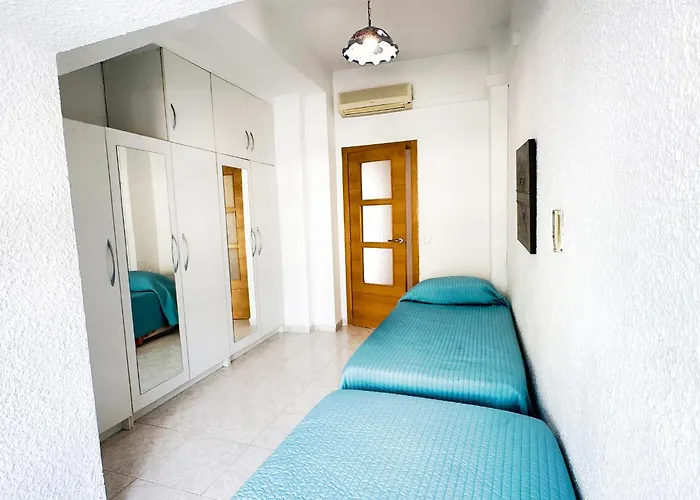 Skol 439 Spacious And Refurbished With Sea Views Apartament