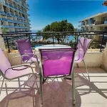 Skol 439 Spacious And Refurbished With Sea Views