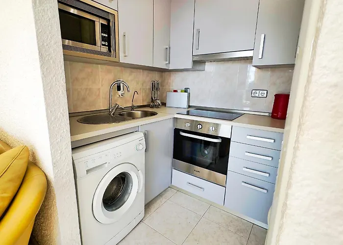 Skol 439 Spacious And Refurbished With Sea Views Марбелья